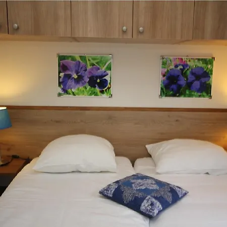 Droompark Buitenhuizen 108 Horská chata Velsen-Zuid