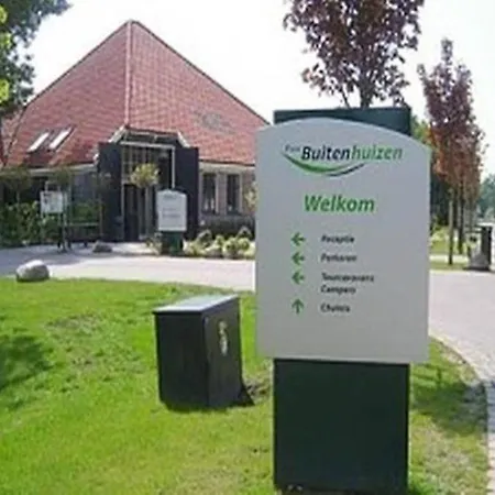 Droompark Buitenhuizen 108 Horská chata *